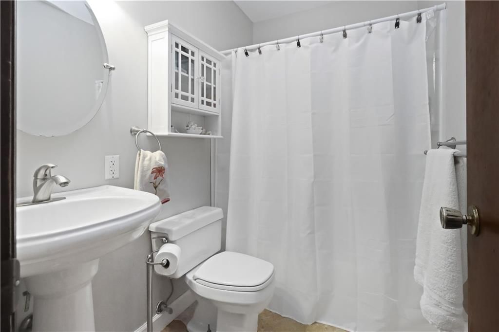 3008 Taylor Drive — photo 18
