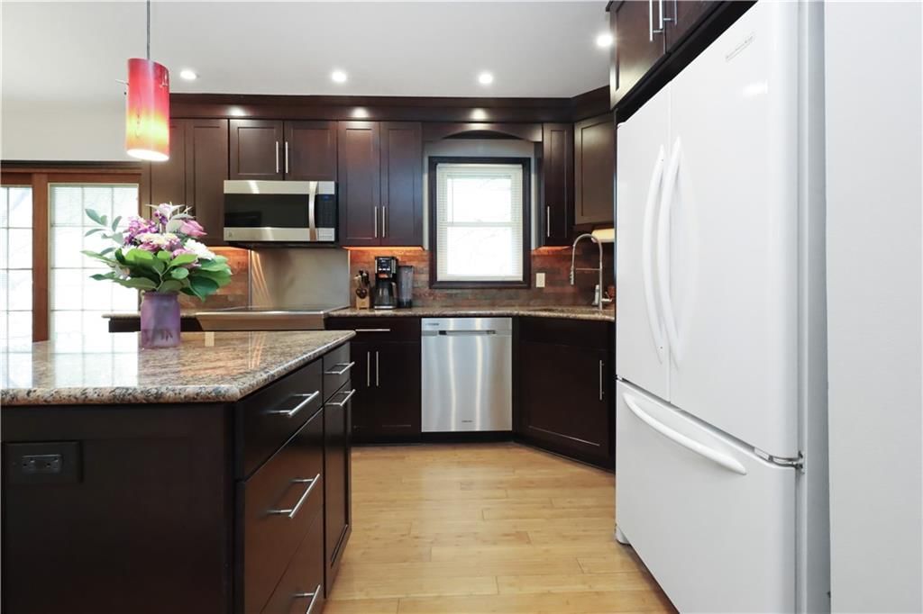 3008 Taylor Drive — photo 10