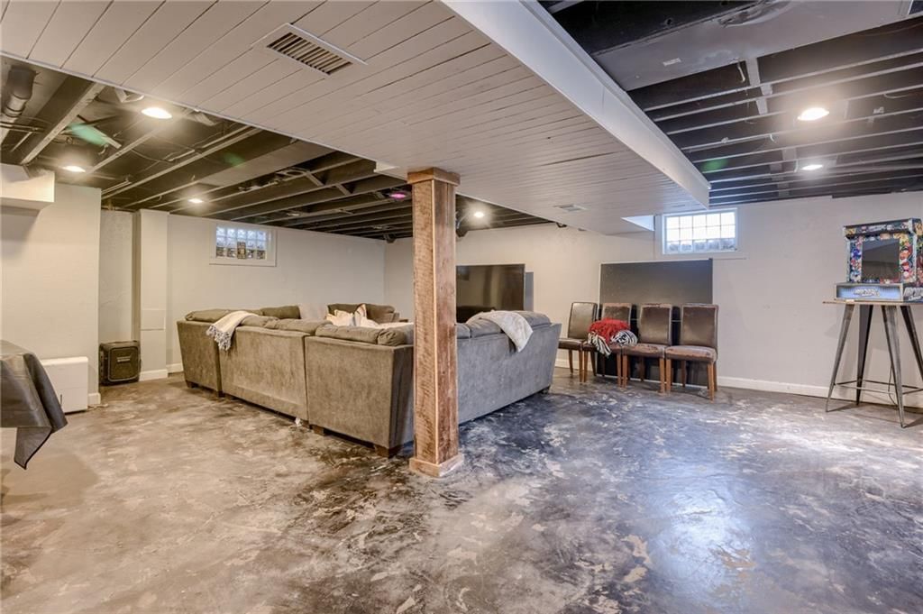 10318 Sagamore Road — photo 32