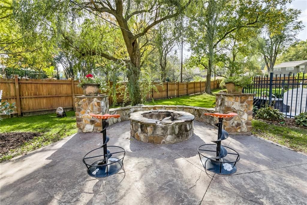 10318 Sagamore Road — photo 41