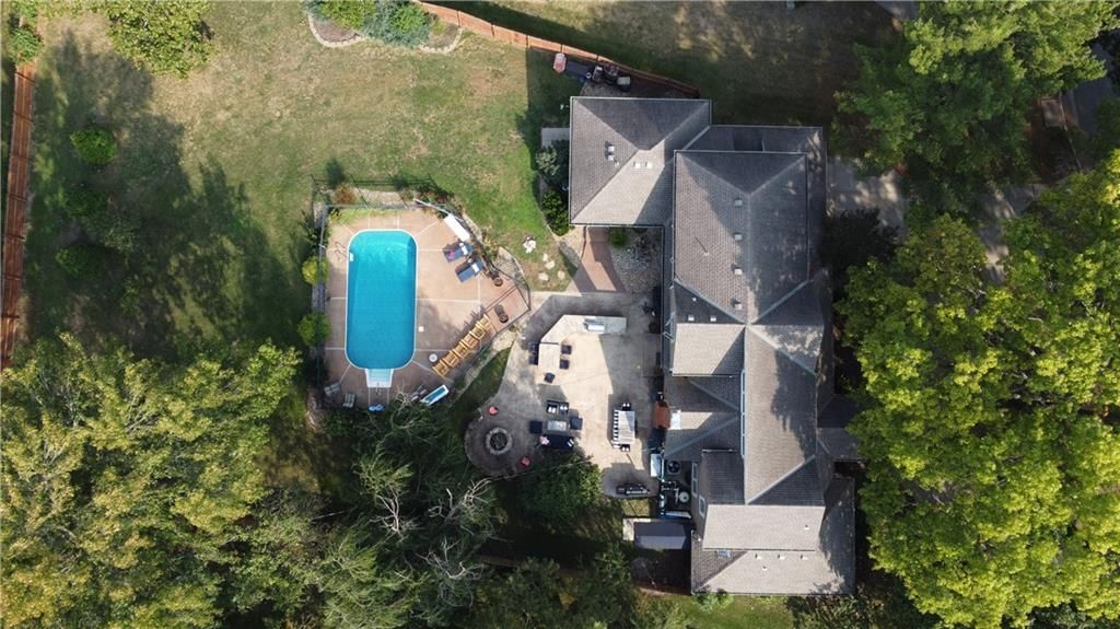 10318 Sagamore Road — photo 47