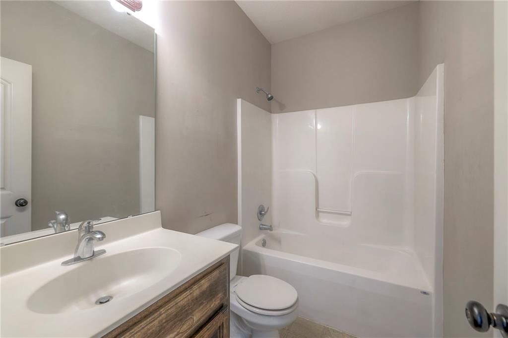 1517 Northpoint Avenue — photo 25