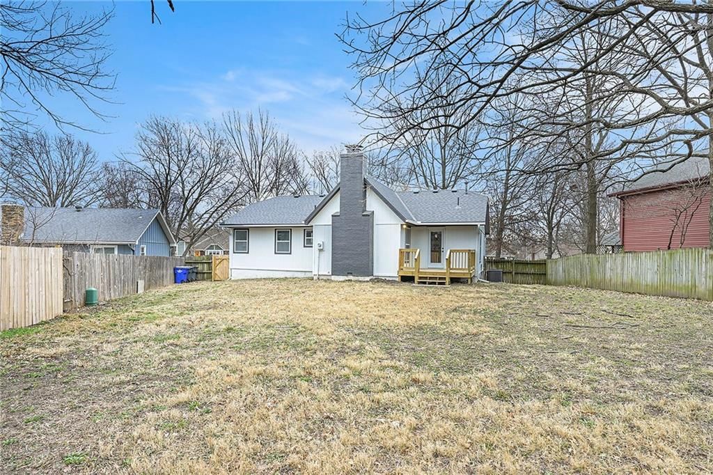 1209 S Lennox Drive — photo 17