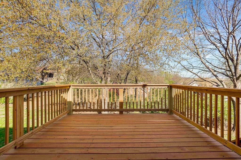 1204 Campbell Avenue — photo 15