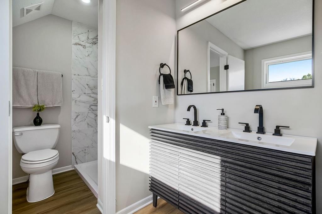 1204 Campbell Avenue — photo 19