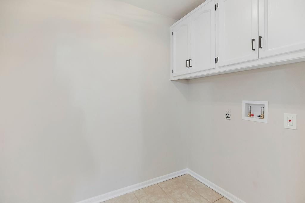 1204 Campbell Avenue — photo 26