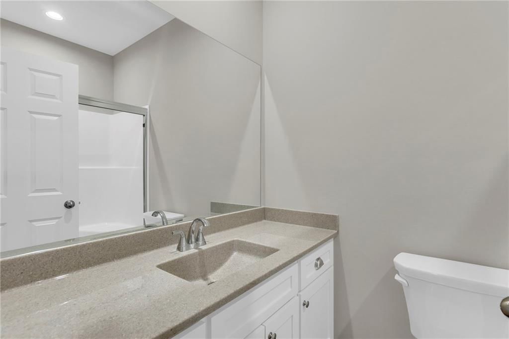 844 E Hamblin Street — photo 20