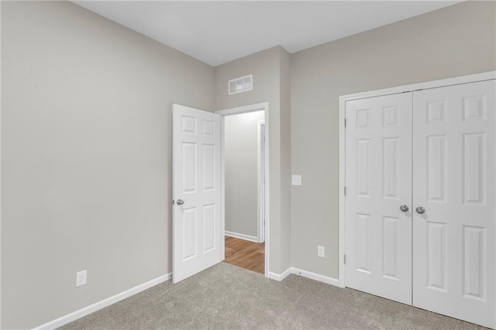 844 E Hamblin Street — photo 27