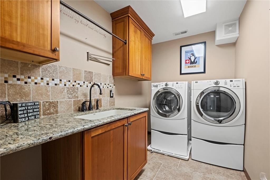 21335 Country Place Lane — photo 32
