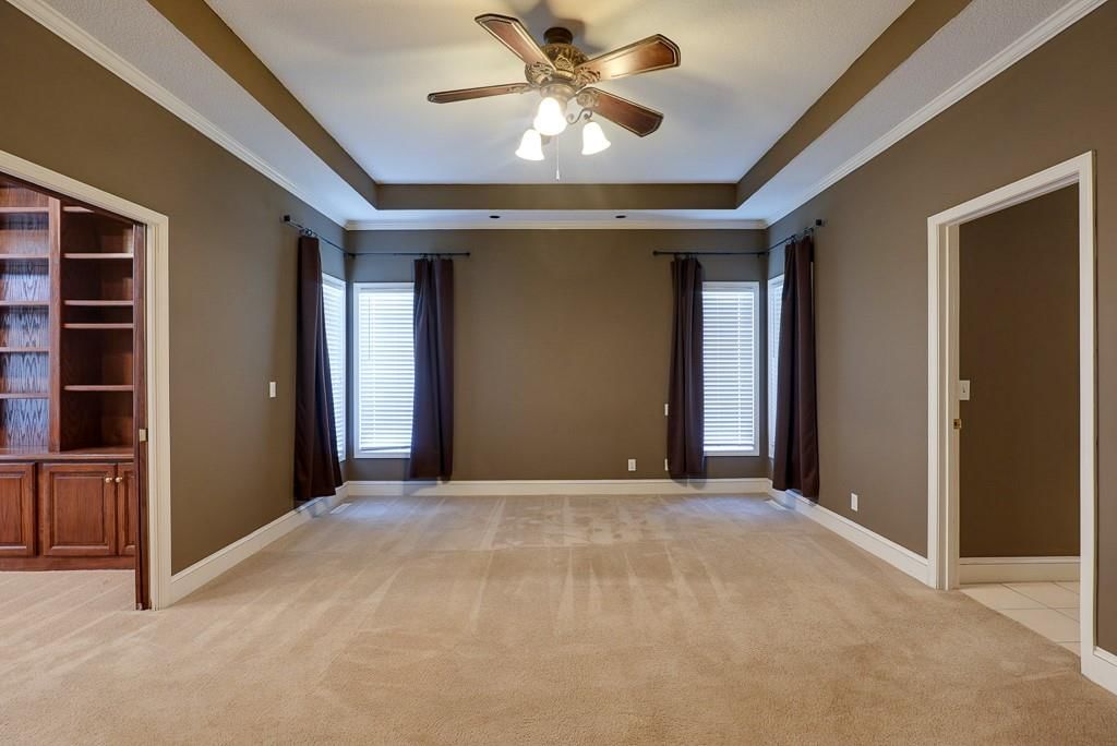 2026 NE Waterfield Place — photo 6