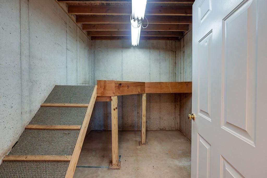 2026 NE Waterfield Place — photo 57