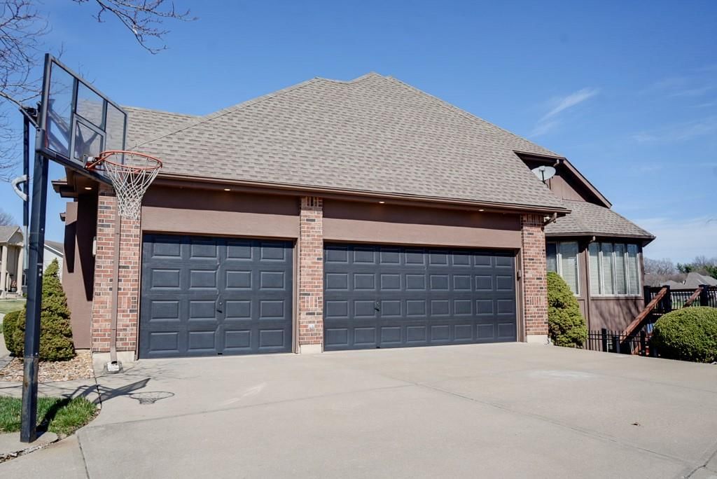 2026 NE Waterfield Place — photo 70