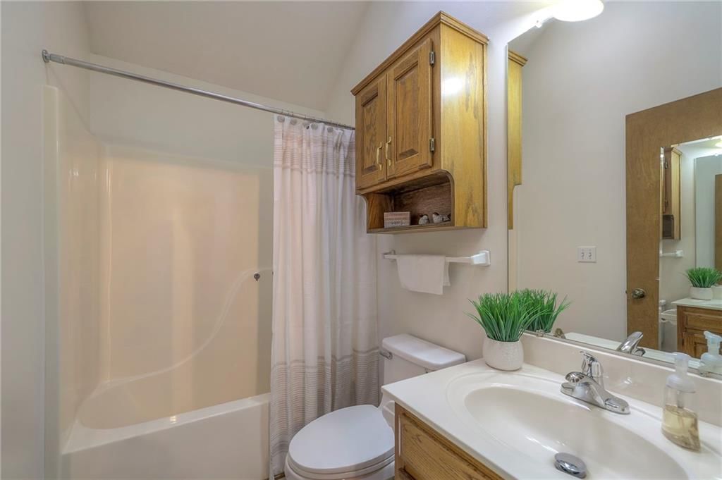 700 S Sunset Lane — photo 12