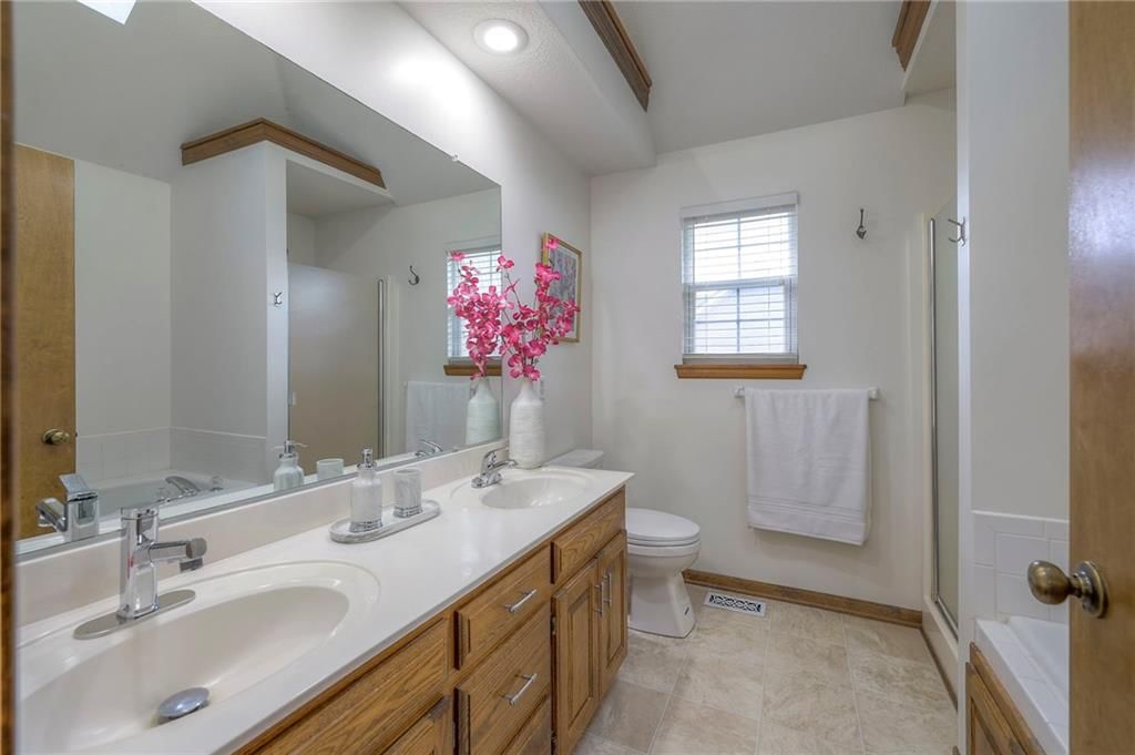 700 S Sunset Lane — photo 15