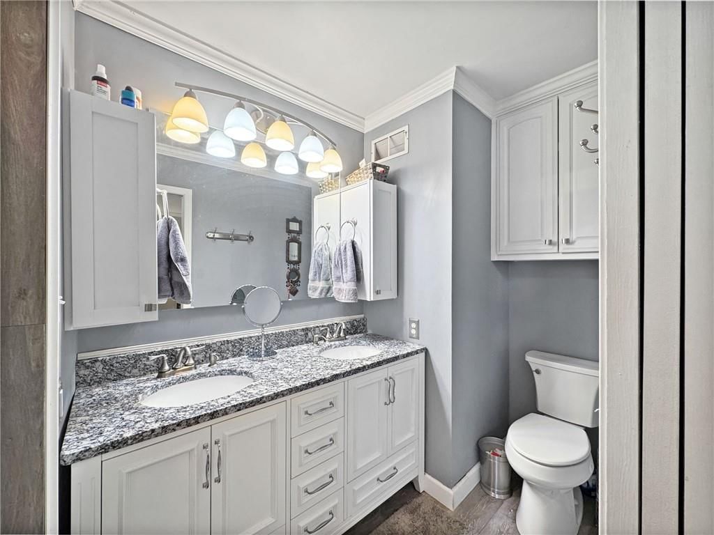 2713 Maple Avenue — photo 20