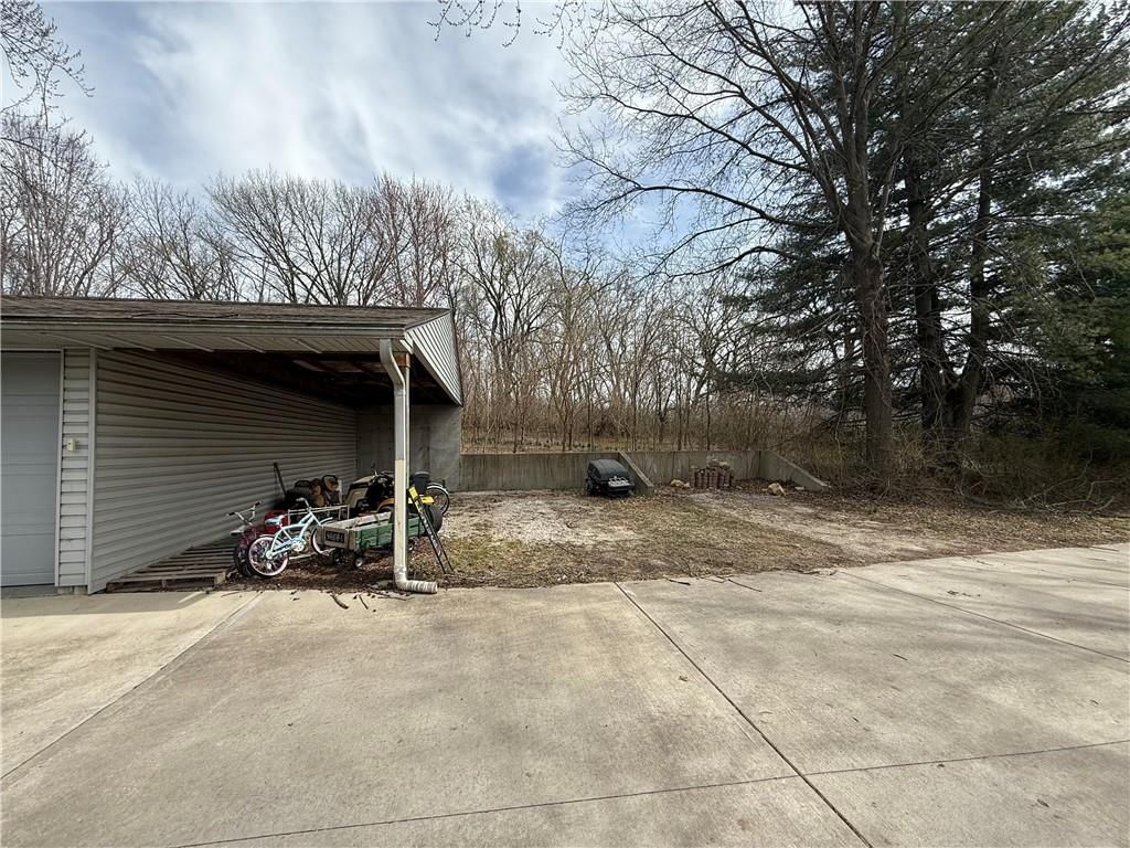 2713 Maple Avenue — photo 27