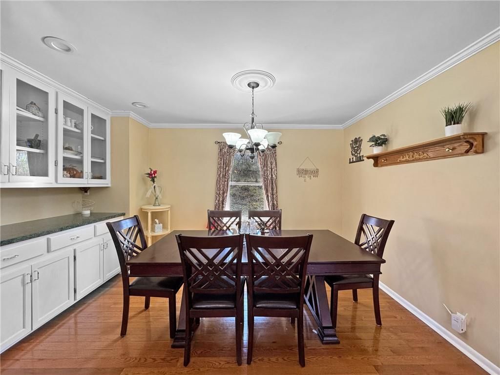 2713 Maple Avenue — photo 6