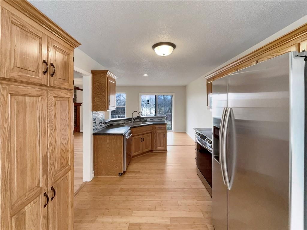 1448 Foxboro Road — photo 13