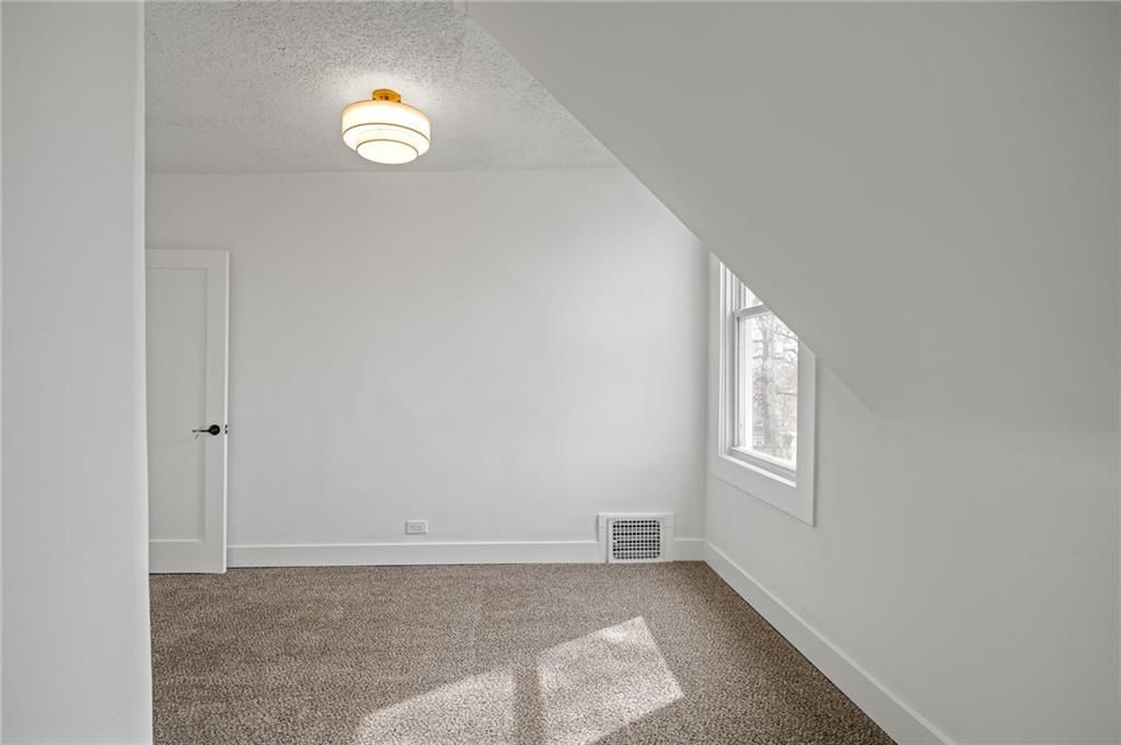 4105 Tracy Avenue — photo 28