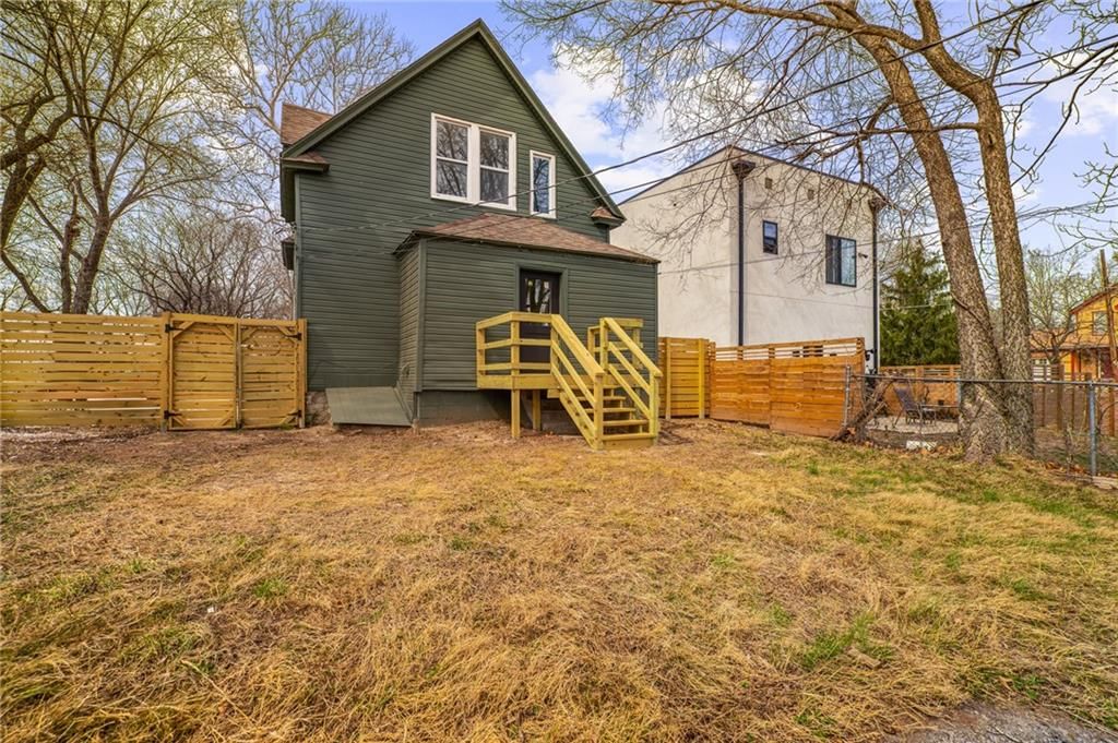 4105 Tracy Avenue — photo 33
