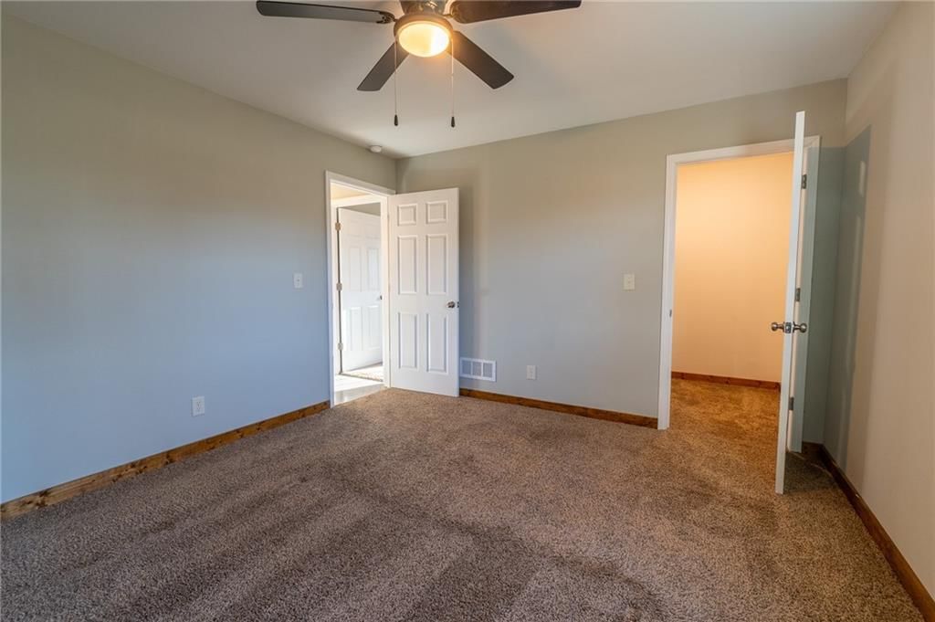 1302 Vandivert Street — photo 15