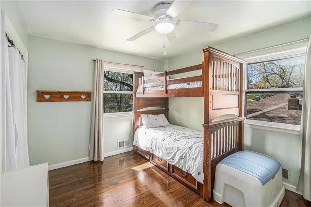 10707 Bales Avenue — photo 15
