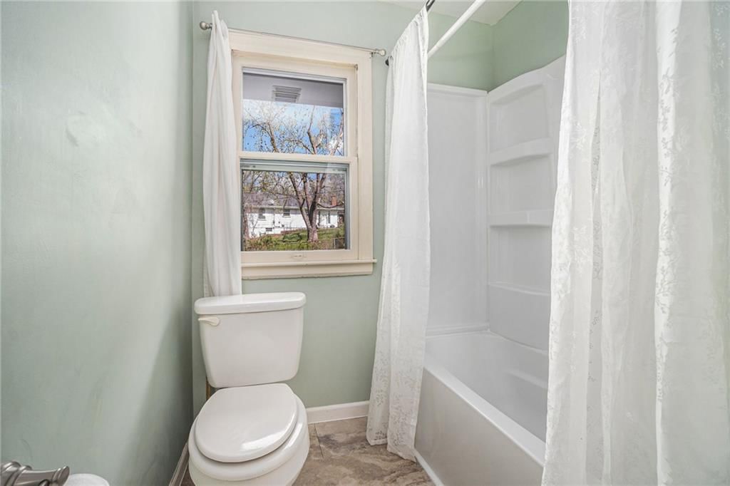 10707 Bales Avenue — photo 18