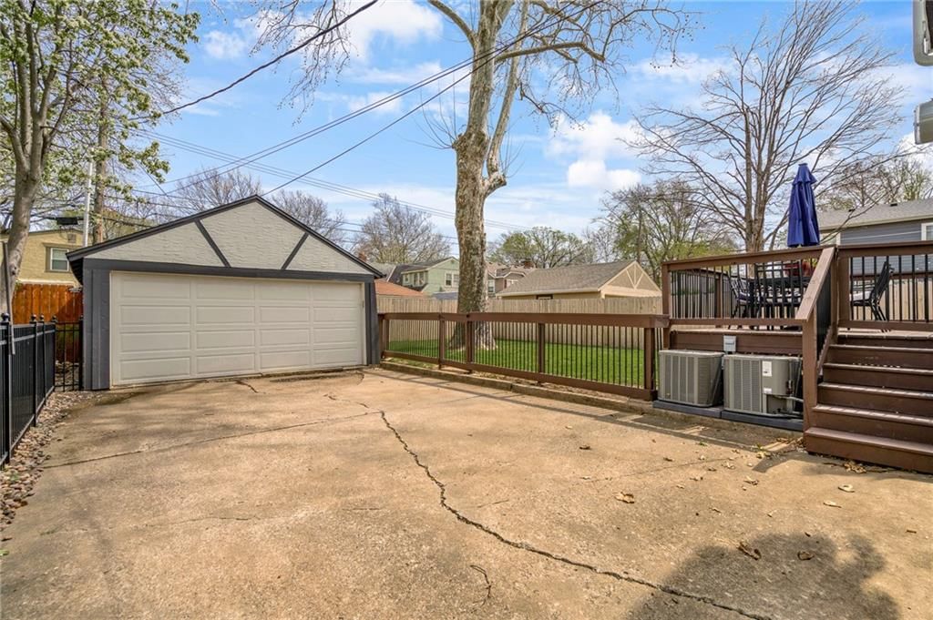 7137 Summit Street — photo 48