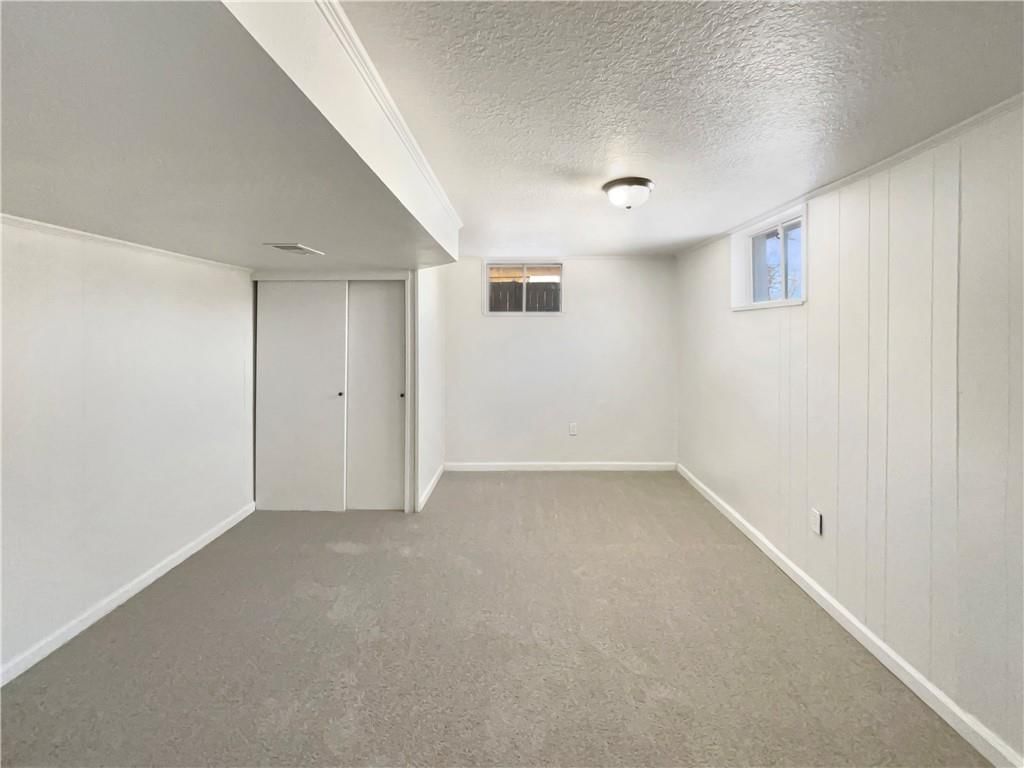 1109 S Morse Avenue — photo 21