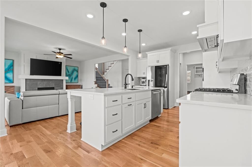 10530 N Hawthorne Avenue — photo 12