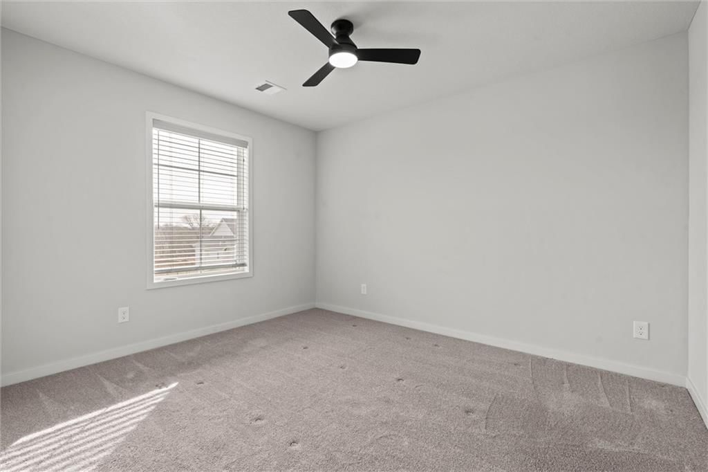 10530 N Hawthorne Avenue — photo 19