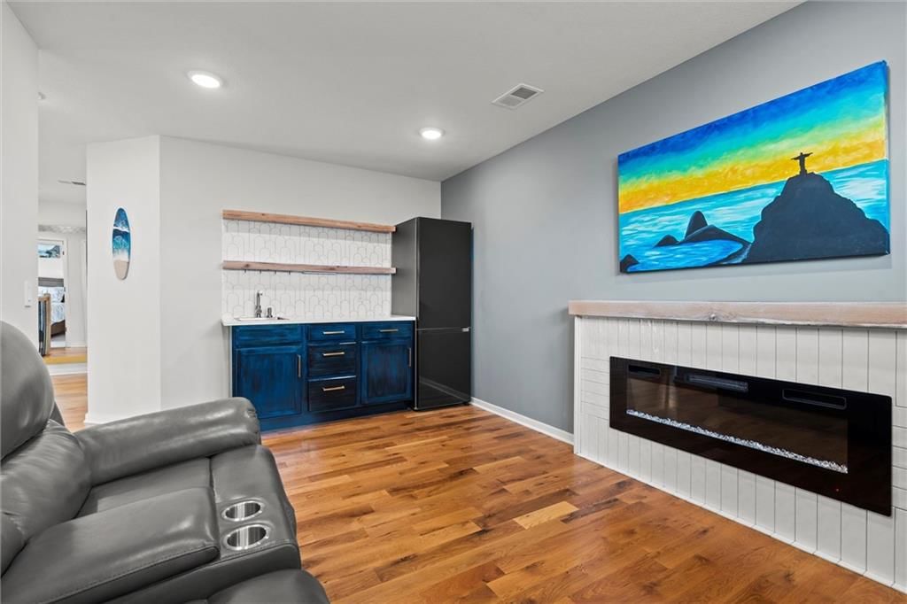 10530 N Hawthorne Avenue — photo 26