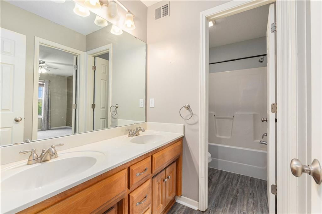 333 Mulberry Drive — photo 23