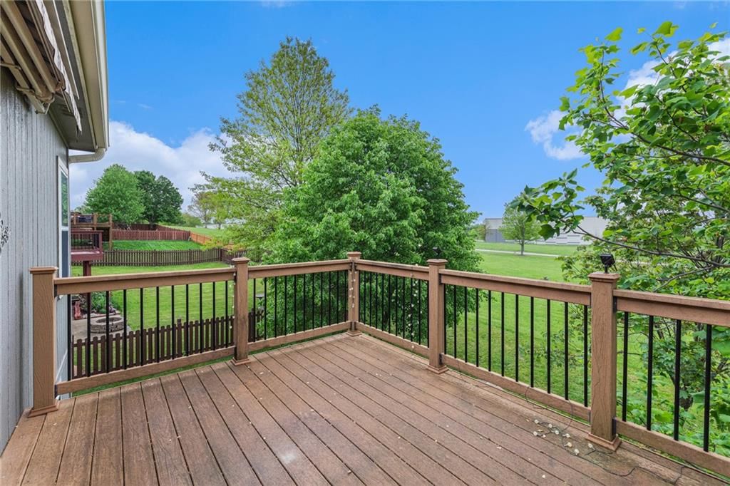 333 Mulberry Drive — photo 35