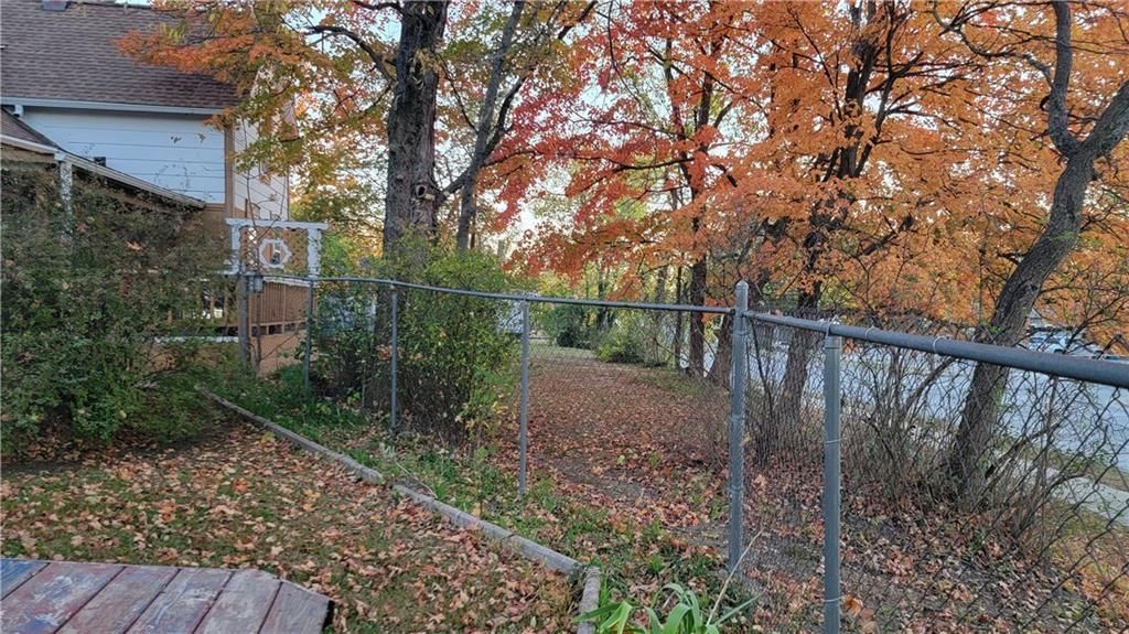 503 N Silver Street — photo 31