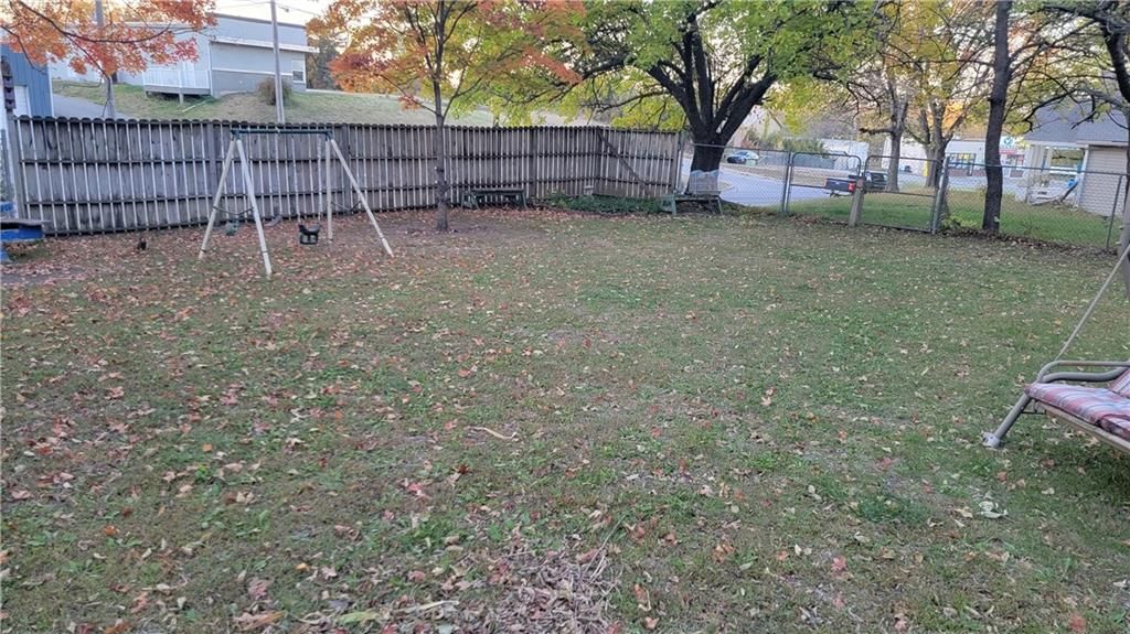 503 N Silver Street — photo 35