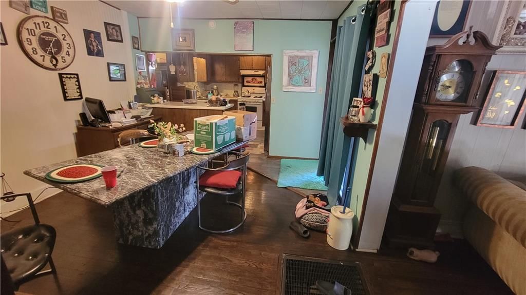 503 N Silver Street — photo 10