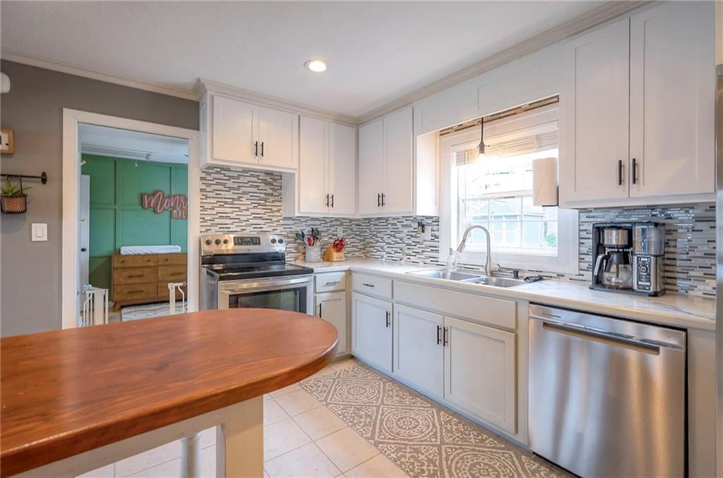 1404 S Franklin Drive — photo 24