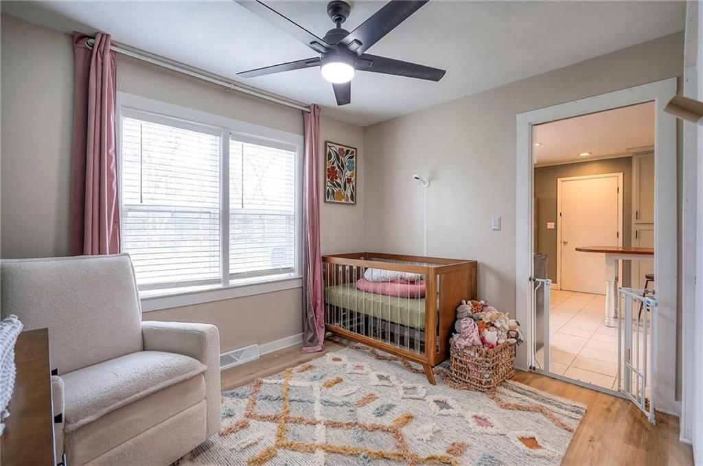 1404 S Franklin Drive — photo 26