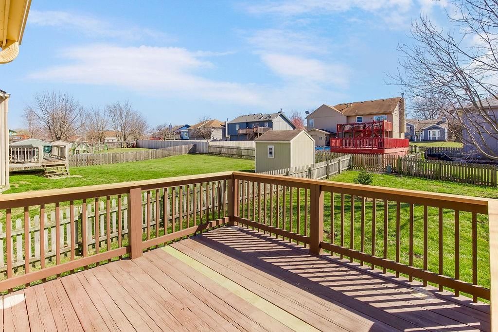 113 W Sierra Drive — photo 25