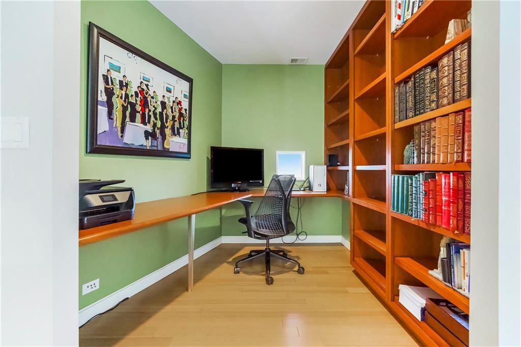 13908 Mastin Street — photo 36