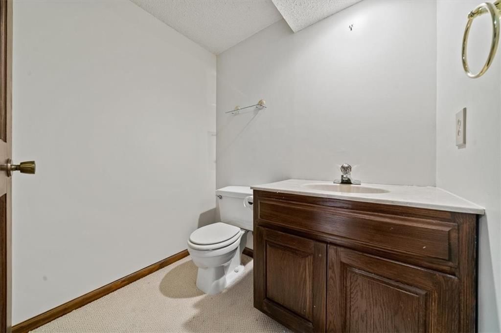 715 NW 40th Terrace — photo 35