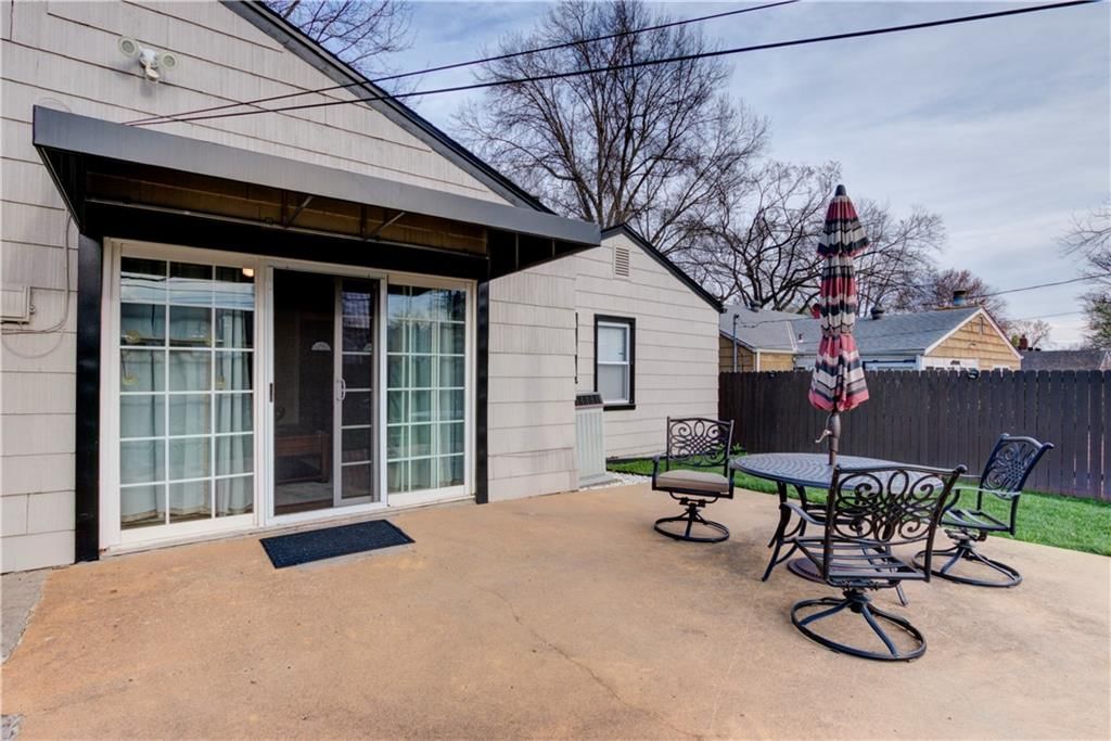 8414 Madison Avenue — photo 23