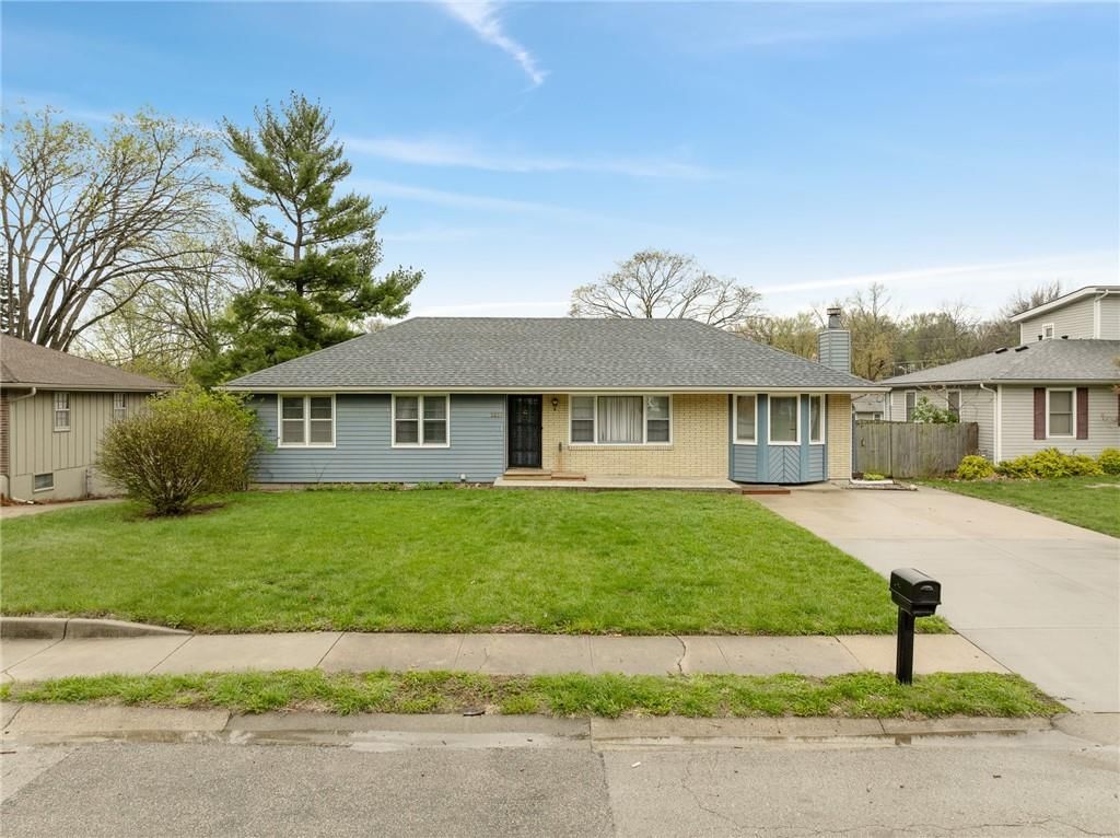 5537 Oliver Street — photo 2