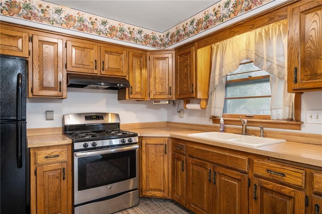 5537 Oliver Street — photo 18