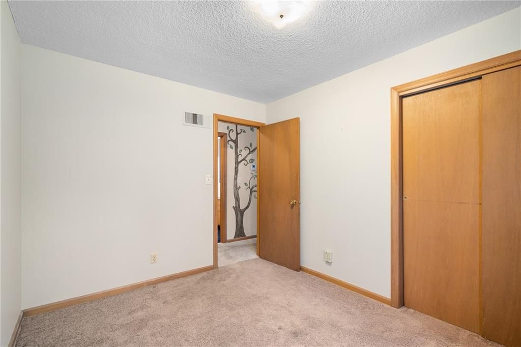 5537 Oliver Street — photo 27