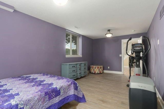 31 MAPLE Drive — photo 23