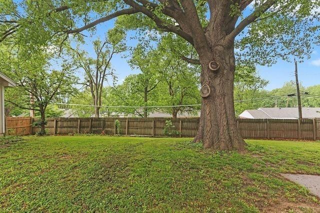 31 MAPLE Drive — photo 30
