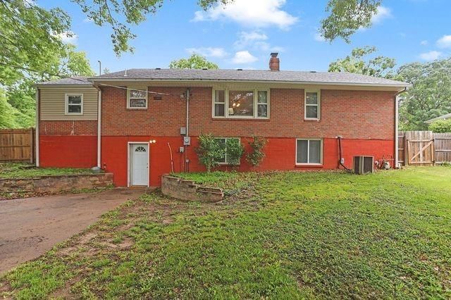 31 MAPLE Drive — photo 34