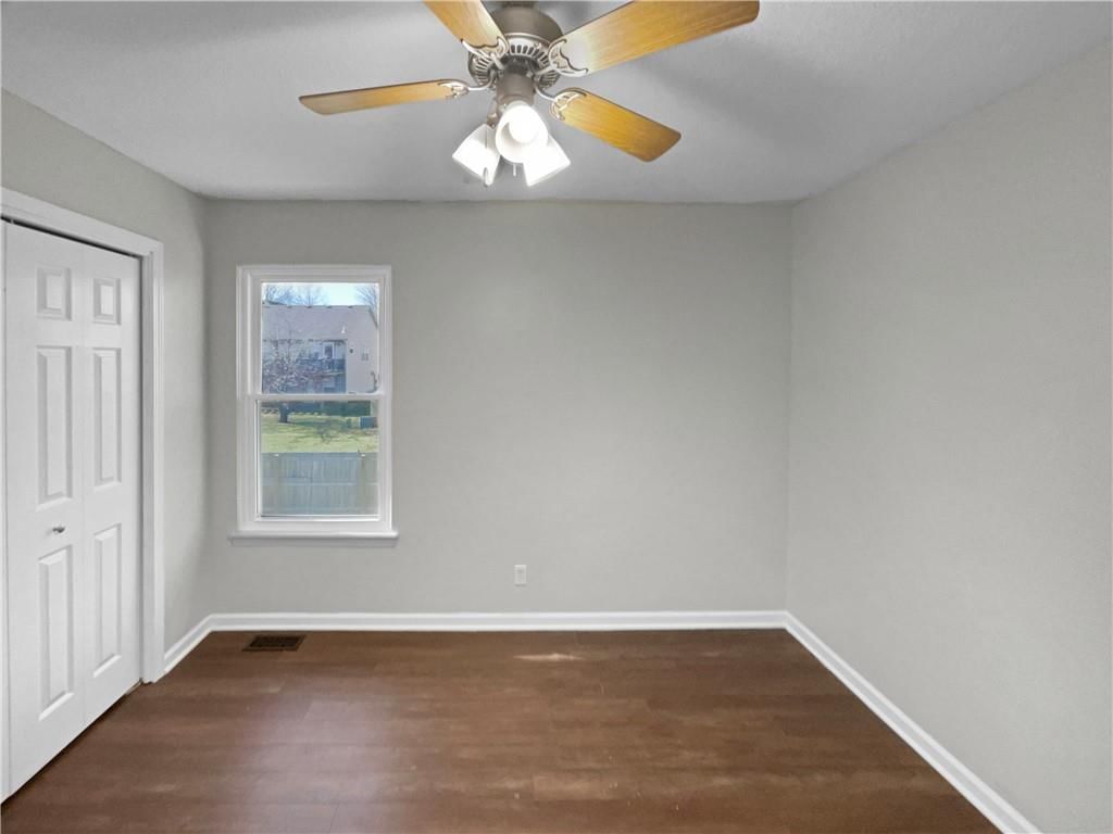 1015 Parkside Court — photo 16